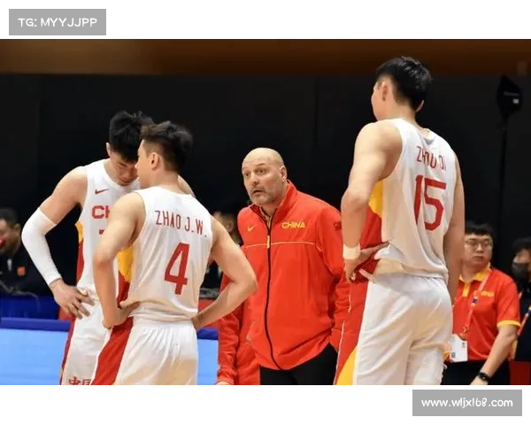 哈达迪坚守赛场背后的原因与不退役真相深度解析