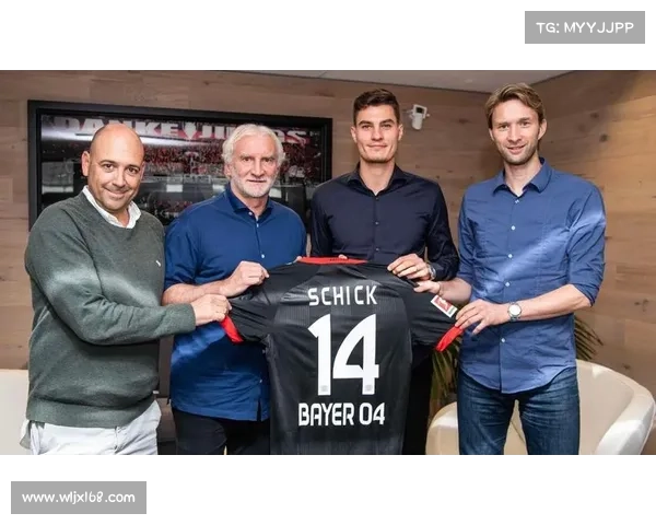 希季尔欧洲杯惊艳亮相解析捷克锋霸十大战术与心理关键